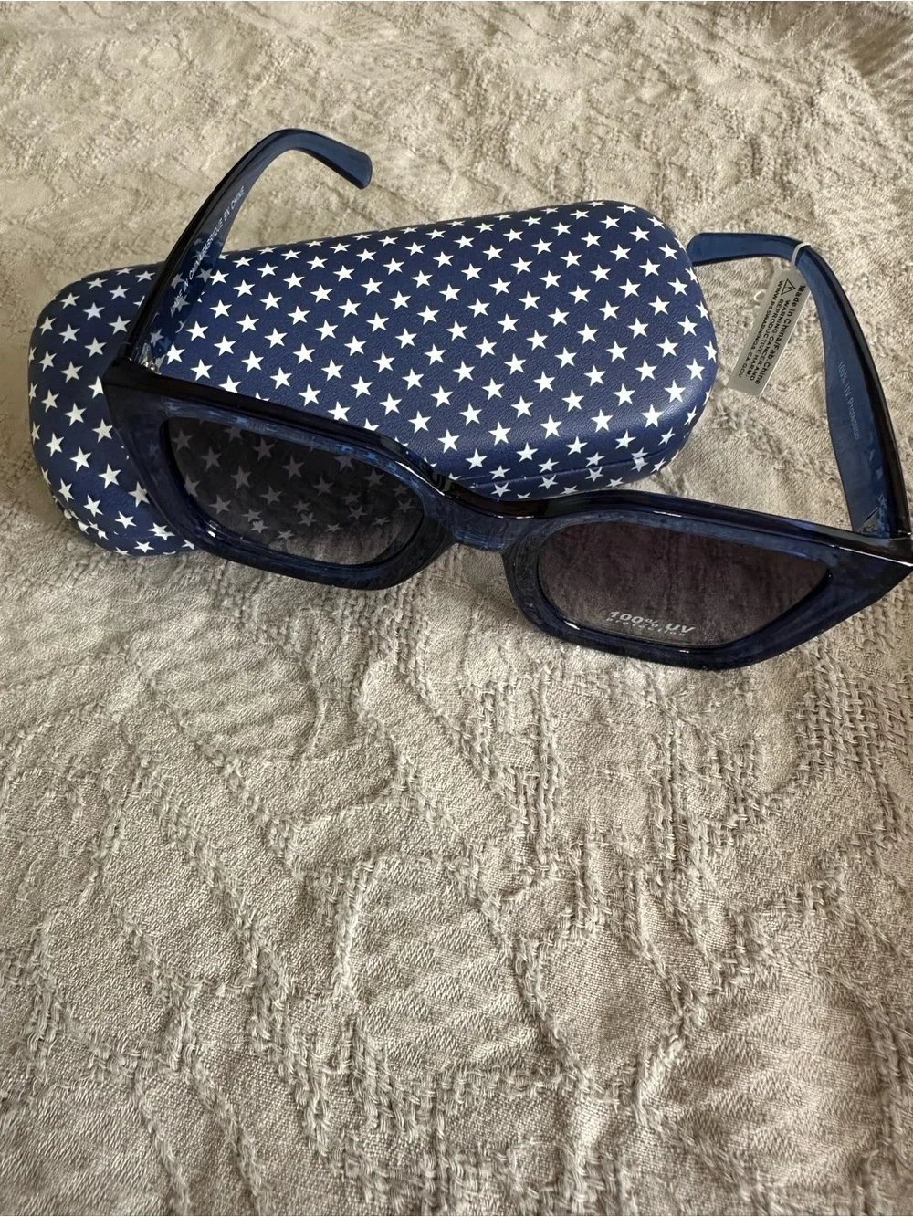 Maurices Navy Sunglasses with Hard Case NWT